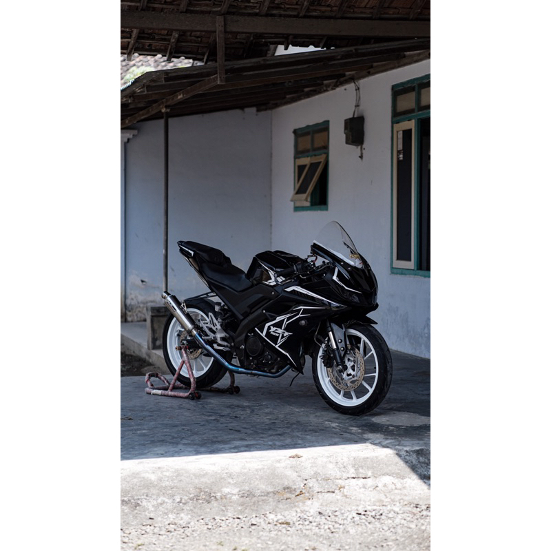 Striping R15v3 Mas Hanif V3 - Sayap Motor