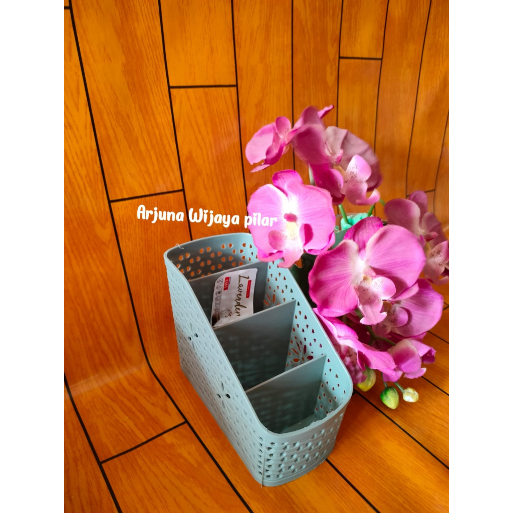 Keranjang Sekat Serbaguna Plastik Lavender Clio - 8483/Tempat sendok/Ttulisempat alat