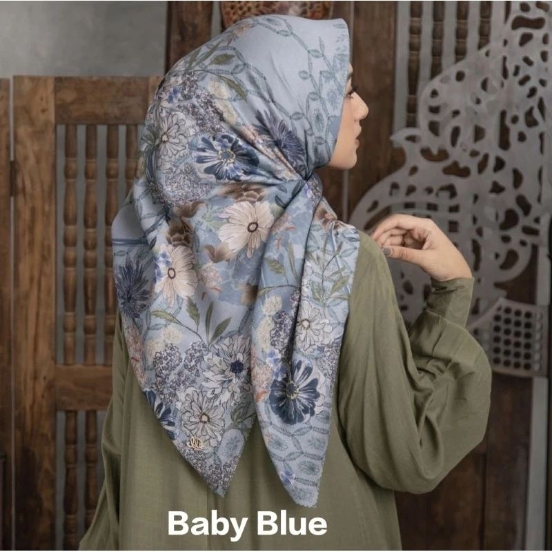 HL Shandya Scarf Heaven Light - Baby Blue (preloved)