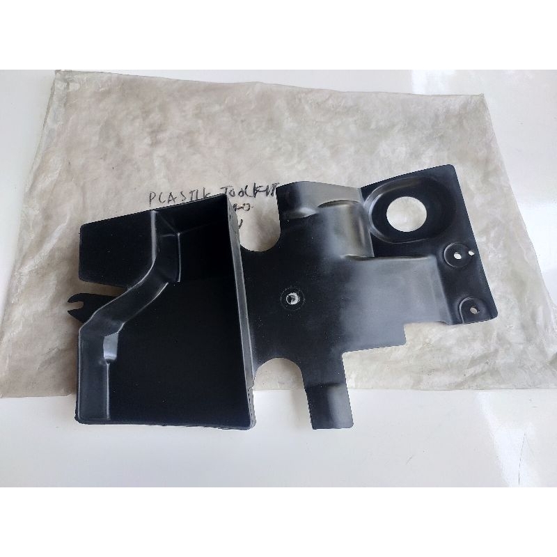 Suzuki Tornado RC110 Toolkit Box Bagasi New Original SGP 47341-31CA0L000