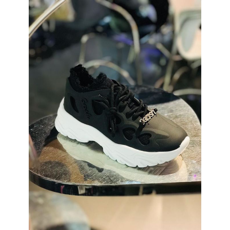 Disc Sepatu Gosh Original