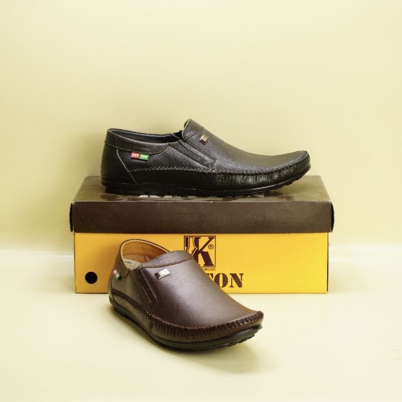 Pansus pria kulit 100% , Keyton JLS 9651