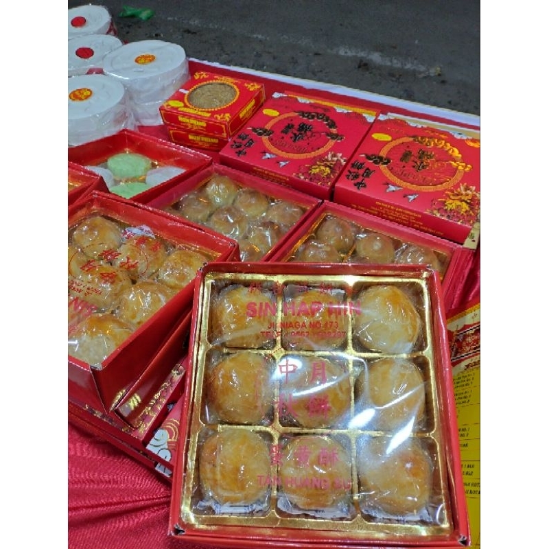 

KUE BULAN