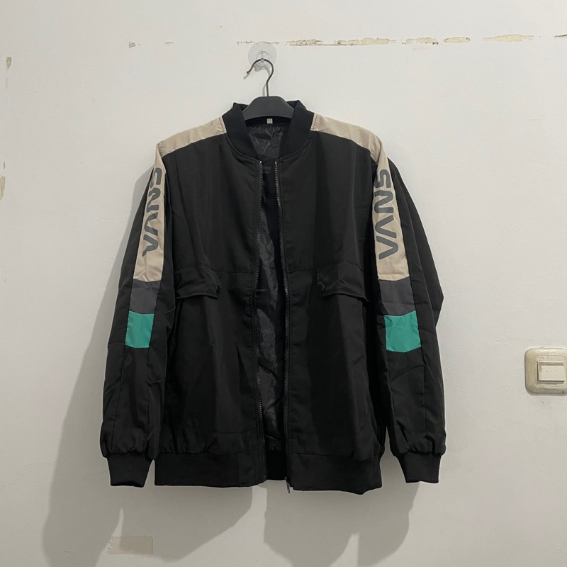 Varsity Parasut Preloved