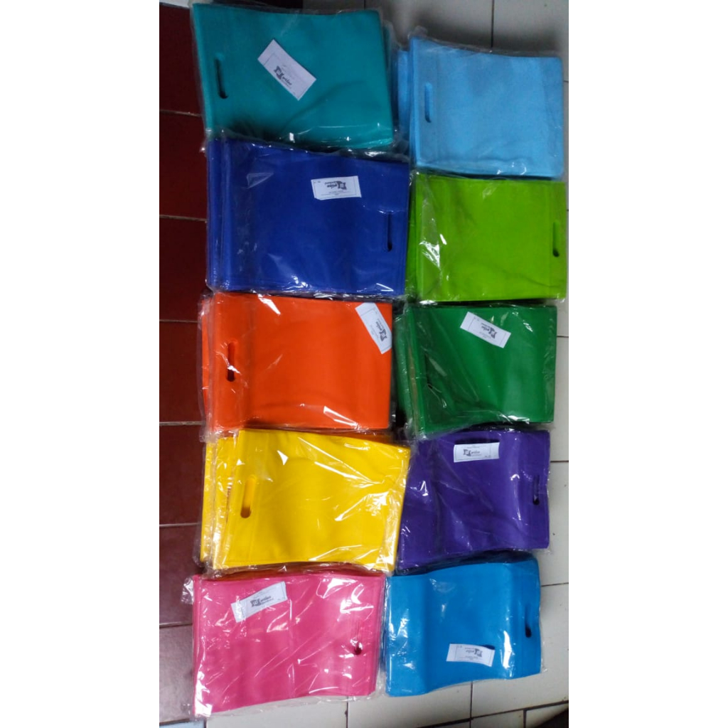 

RB 1 Kodian isi 20 Tas Spunbond Goodie Bag Oval Polos Besar / Kecil 20x26 25x35 30x40 Untuk Kantong