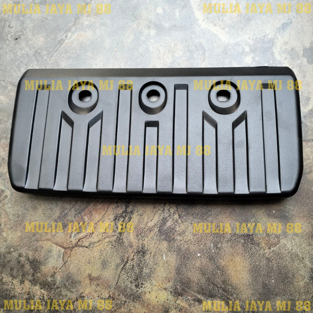 Plastik Pijakan Kaki Bumper Depan Bawah Hino Lohan 500/Pijakan Kaki Bumper HINO Lohan 500