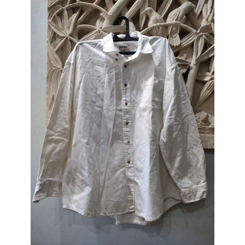 Kemeja Pria Jumbo / Kemeja Pria Jumbo Putih / Kemeja Pria Jumbo Brand/ Kemeja Pria Preloved Rasa Bar