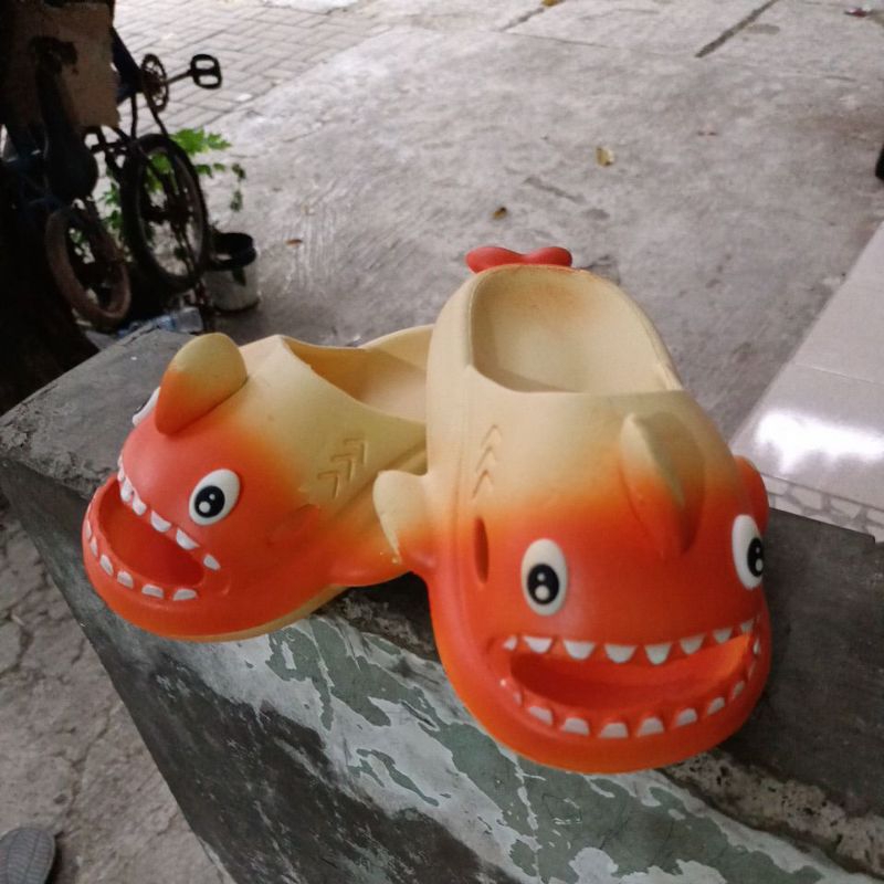 Sandal Anak Hiu Viral Sandal Hiu Anak Cewek Cowok Sandal Baim Hiu Anak Cewek Cowok