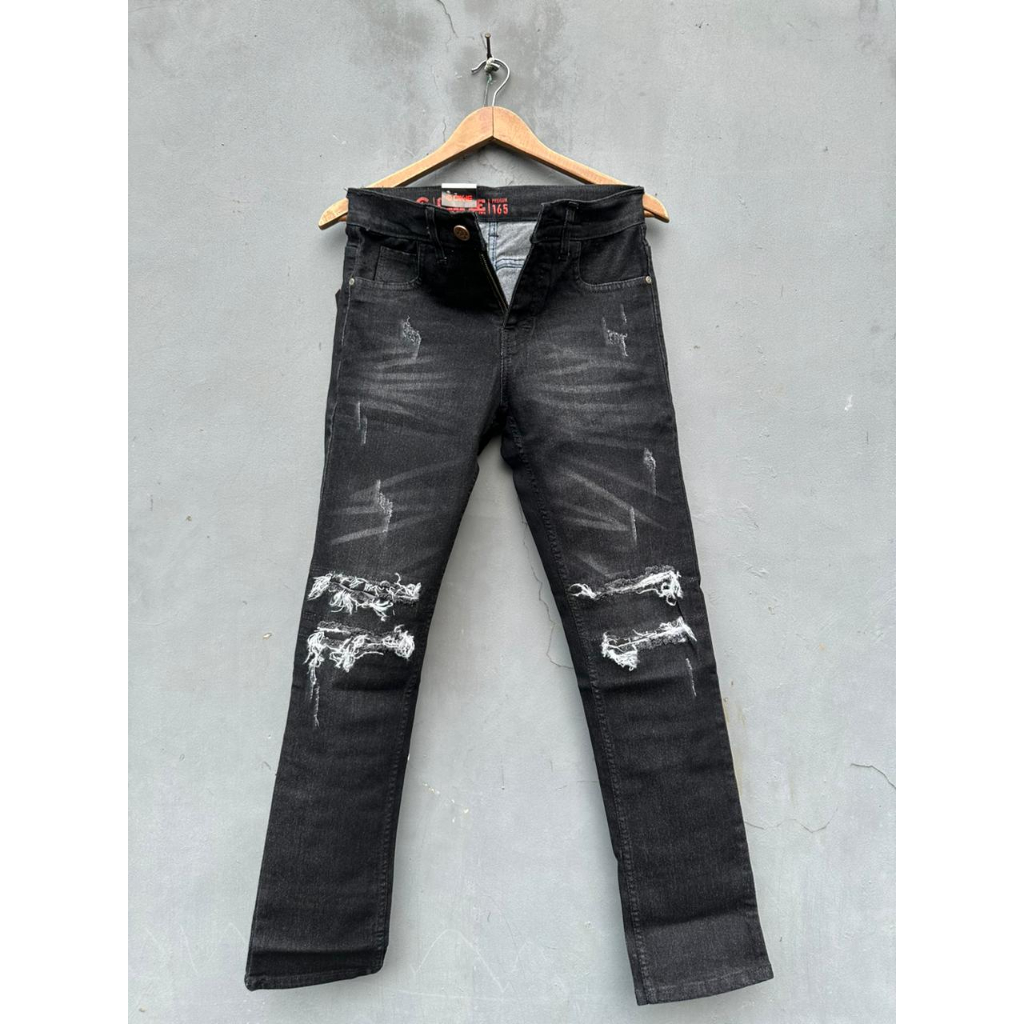 Celana Ripped Jeans Celana Jeans Celana Panjang Celana Pria Panjang Celana Sobek Pria Celana robek pria Celana Pria Casual Celana Robek terbaik Celana sobek Celana distro Jeans 4