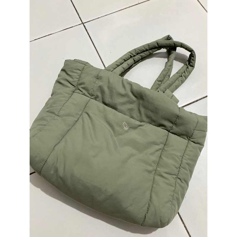 The Paper Bunny Puffer Shop Preloved