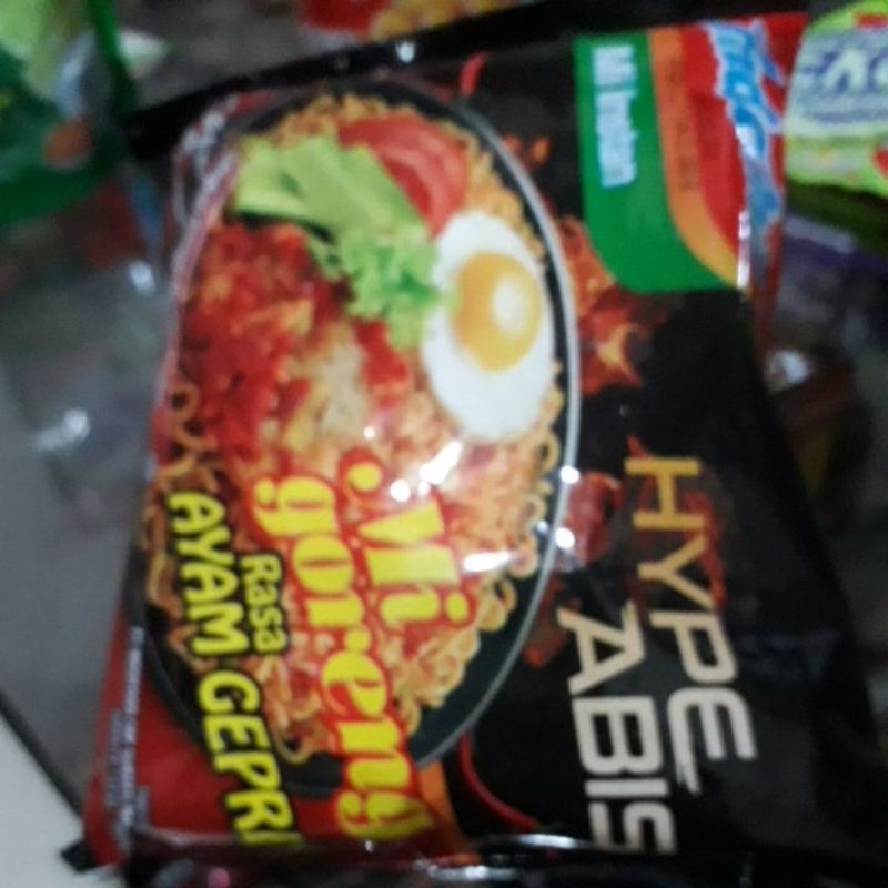 

indomie ayam geprek