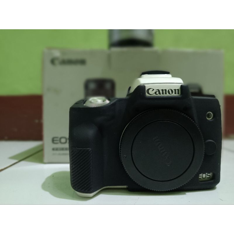 Kamera Mirrorless Canon Eos Kiss M (M50)