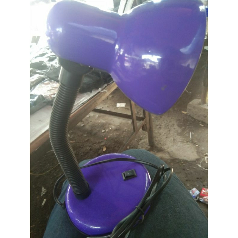 LAMPU BELAJAR/LAMPU MEJA/LAMPU DUDUK FLESBEL
