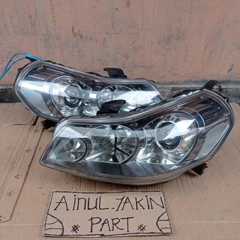 headlamp lampu depan dan mika x over x-over SX4 2008 2009 2010 2011 2012 original