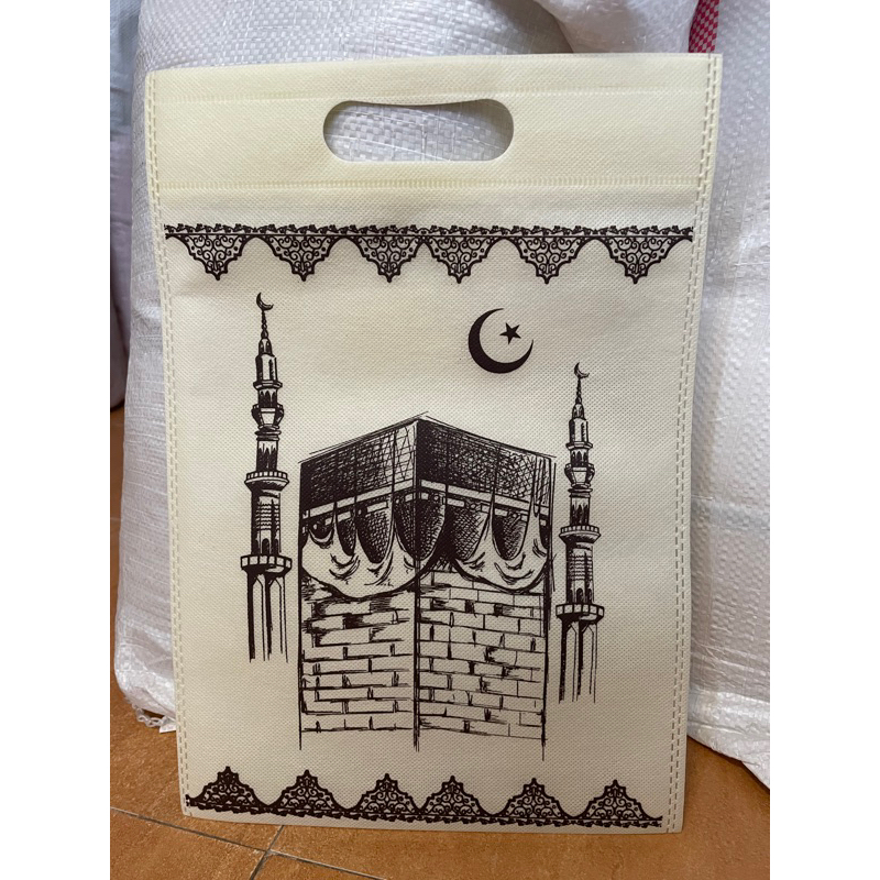 

goodie bag oleh oleh haji umroh 3524