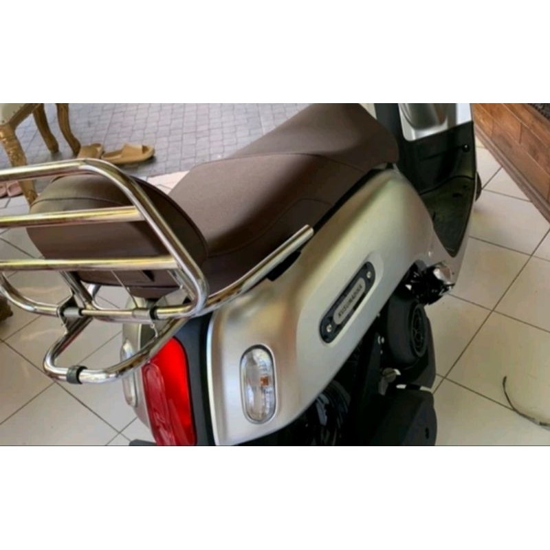 Sandaran belakang yamaha fazzio. sandaran belakang yamaha fazzio Honda scoppy