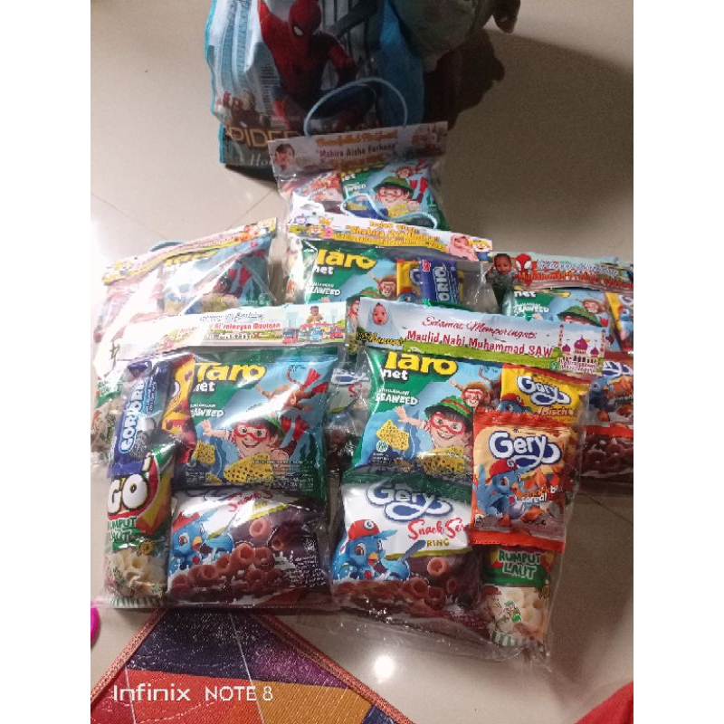 

Paket Snack Ultah / Snack Ultah / Bingkisan Ultah / Ulang Tahun Murah