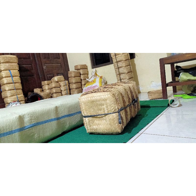 Besek 25X25 Besek Bambu Besek Walet Besek Jumbo Bakul Bambu Besek Purworejo