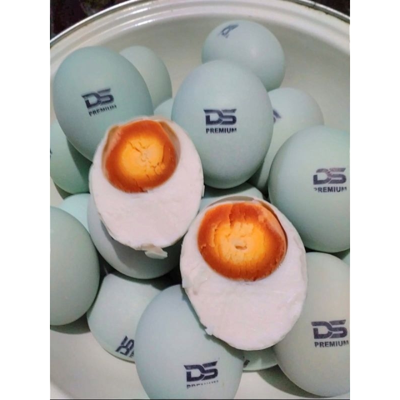 

Telur Asin Premium, Terjamin Asin dan Masir