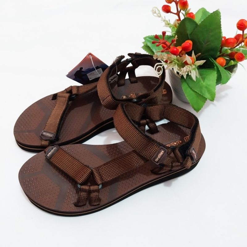 SANDAL GUNUNG WANITA ARDILES DOMONA SANDAL HIKING WANITA