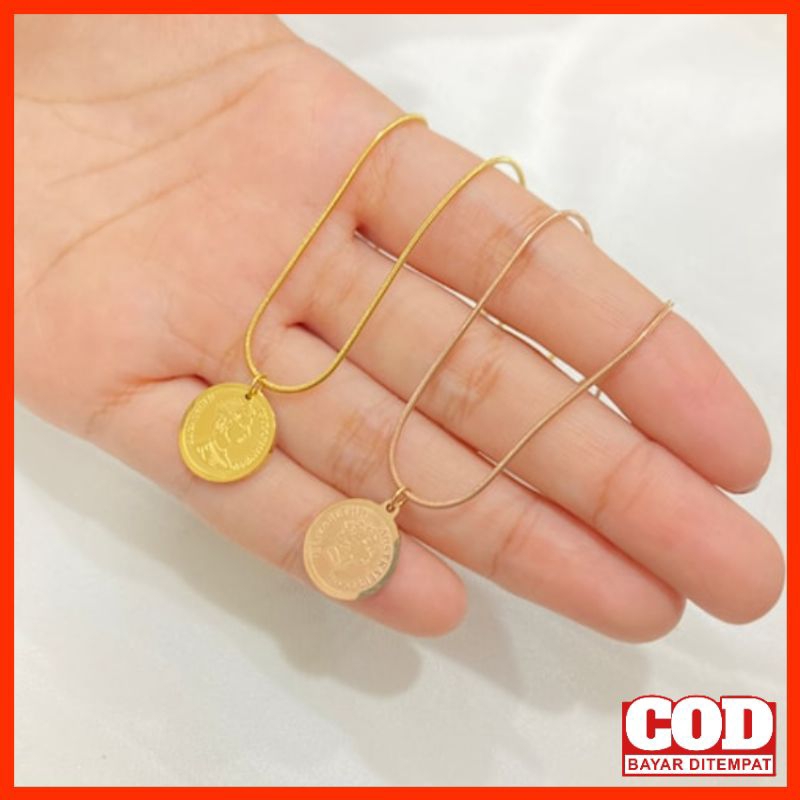 Kalung Wanita Titanium Anti Karat Liontin Koin Elizabeth Perhiasan Rantai Belut Aksesoris Fashion 12