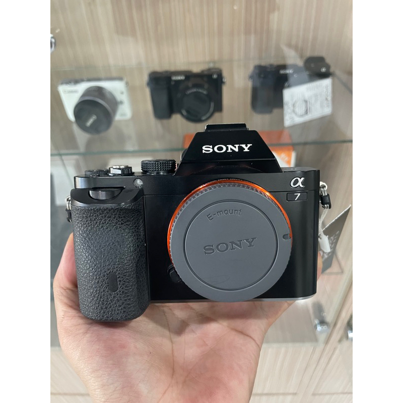 SONY A7 CLASSIC BODY ONLY FULLSET (BUKAN SONY A7II, A7S, A7R, A7R II)