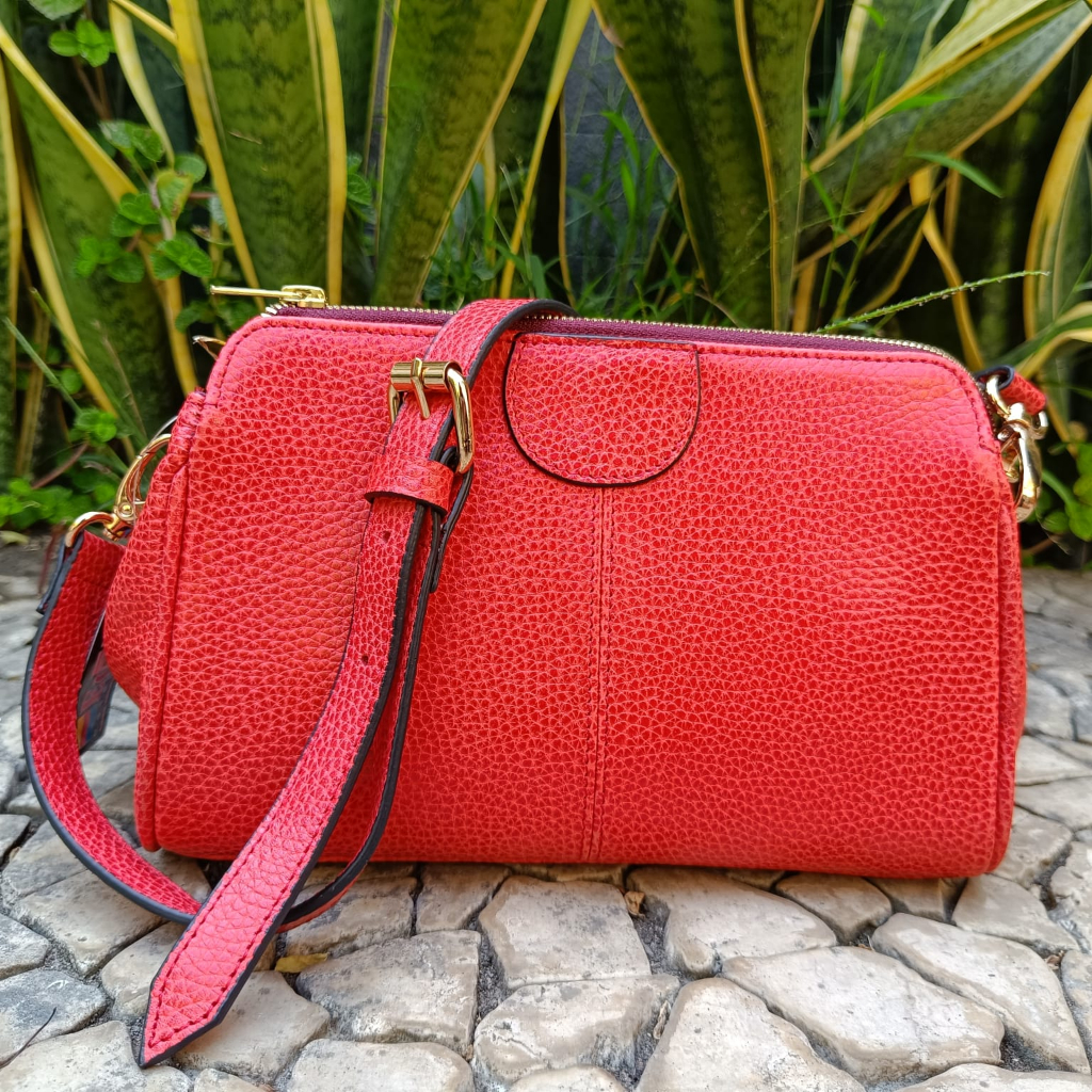 Tas Selempang Kulit Merah