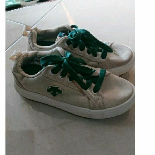 Sepatu Descente second size 42