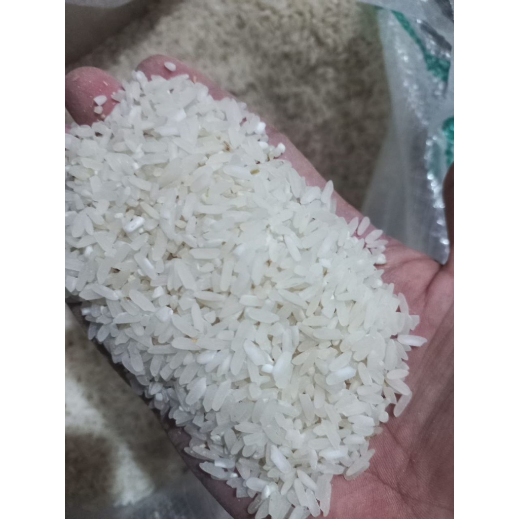 

Beras Asli Ciherang Medium Super