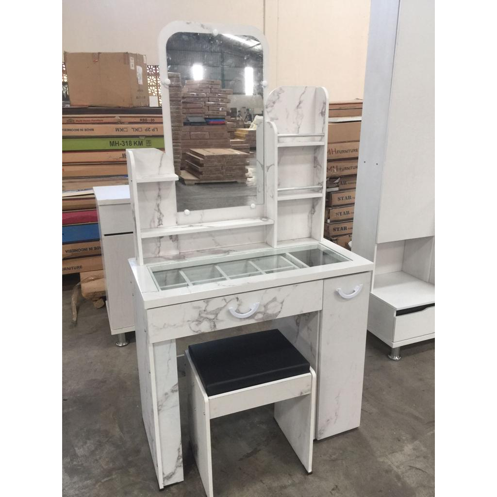 (KHUSUS SURABAYA) MEJA RIAS MINIMALIS LACI FULL RAK