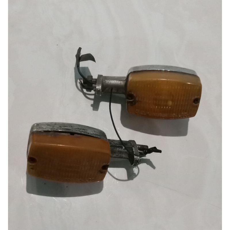 Riting lampu sein Suzuki A100 original bahan diral/perunggu sein kanan kiri suzuki a100 original SUZ