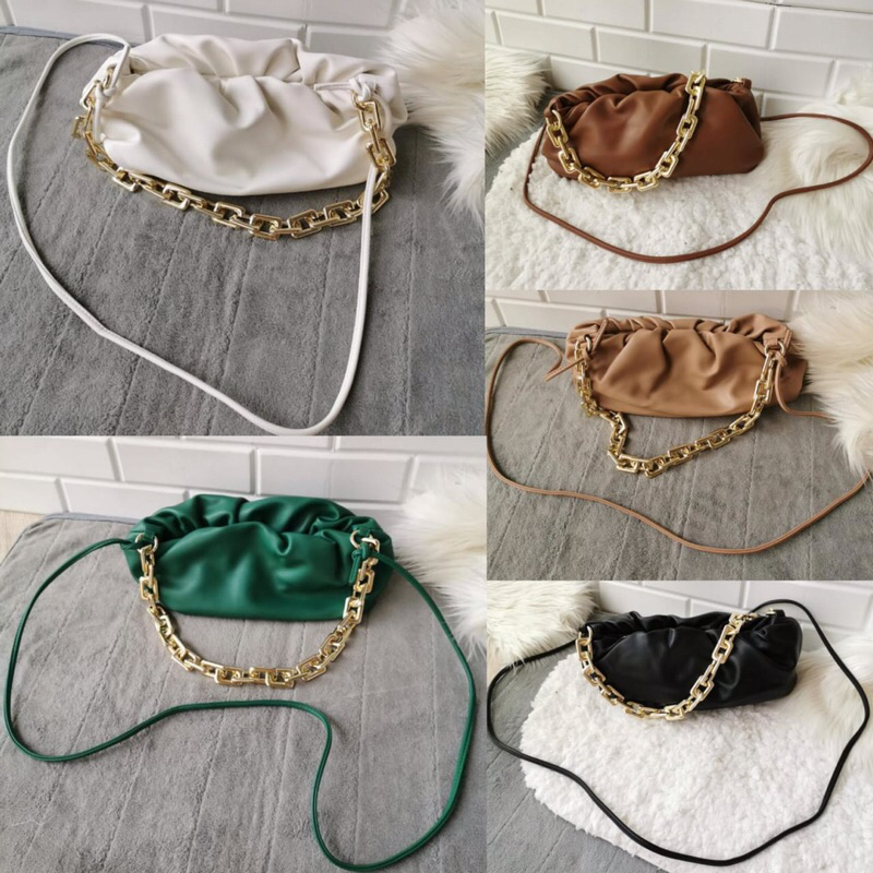 tas hand bag dan selempang B veneta the chain pouch , ukuran : 31x16cm