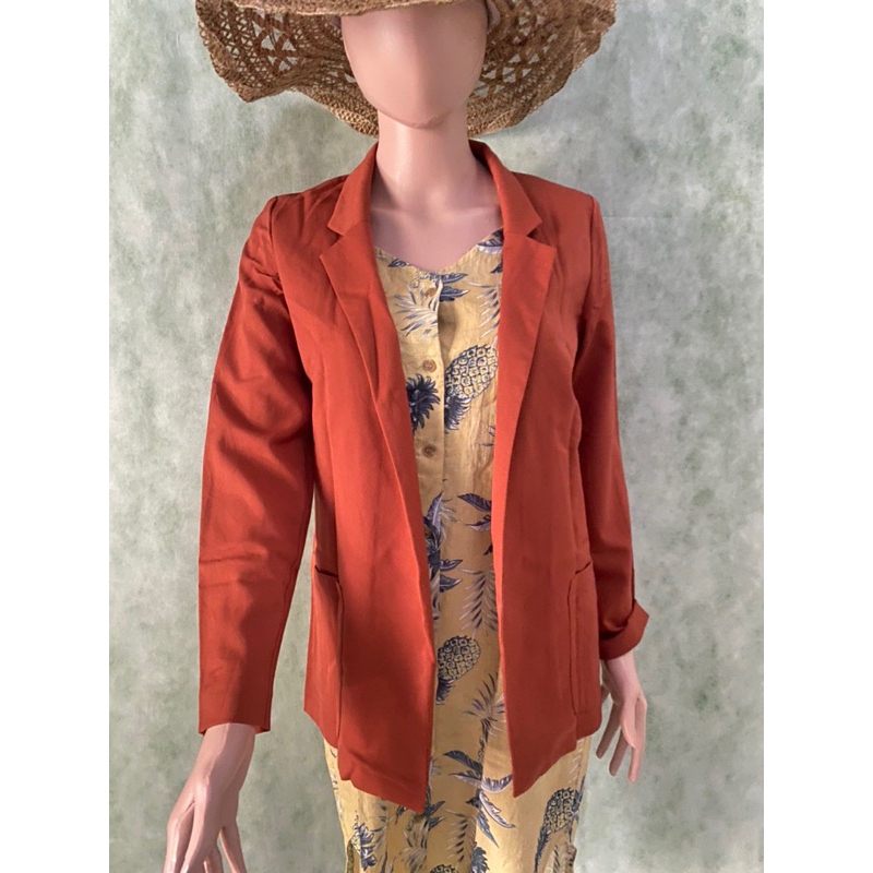 Preloved/Thrift Blazer HnM hm warna batu bata Korean Style