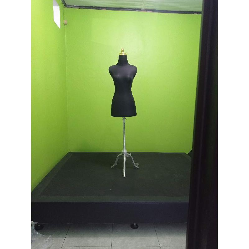 PALING MURAH MANEKIN Hitam Wanita Dewasa DM Gold + Kaki Stainless / Patung Baju Wanita / Manekin Cew