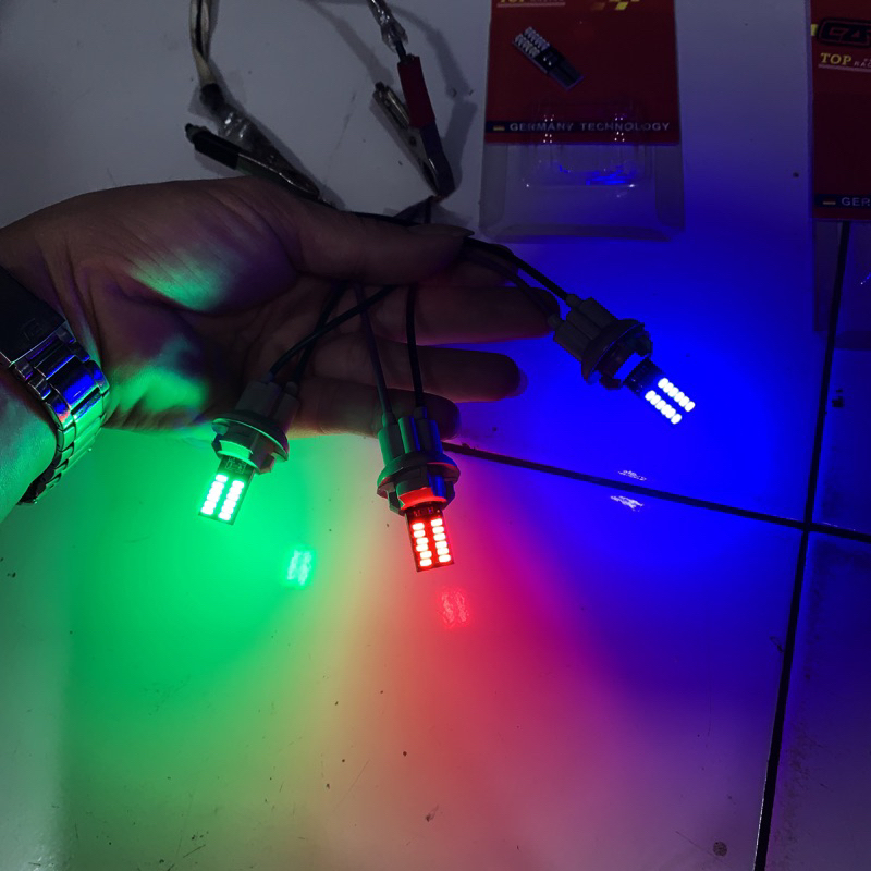 BOHLAM LAMPU SEN LAMPU SENJA KOTA LED MODEL T11 24 MATA LED UNIVERSAL MOTOR MOBIL