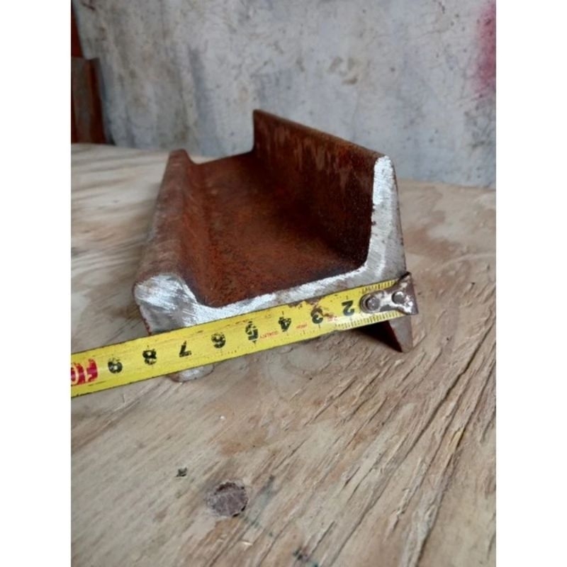 landasan besi / besi rel lori / baja rel