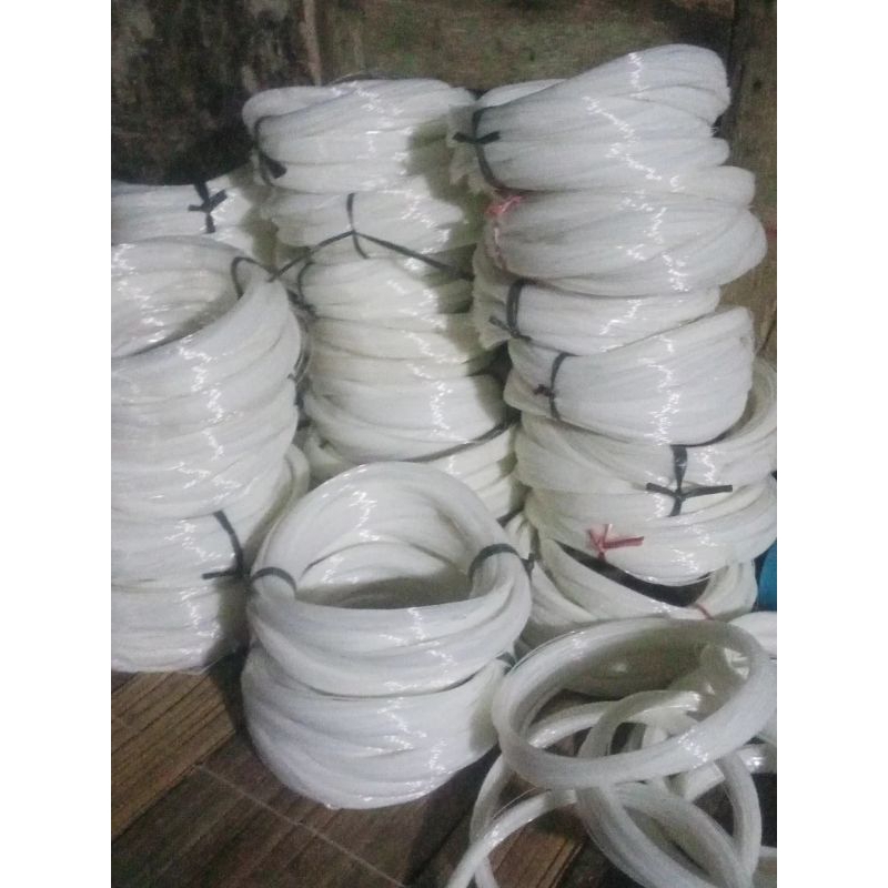 Senar Ukuran 700 / Atum Layang Layang Gapangan / Senar Putih Hitam Panjang 200 Meteran