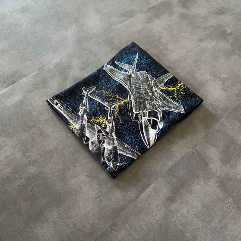 kaos pesawat militer / gildan second / kaos art