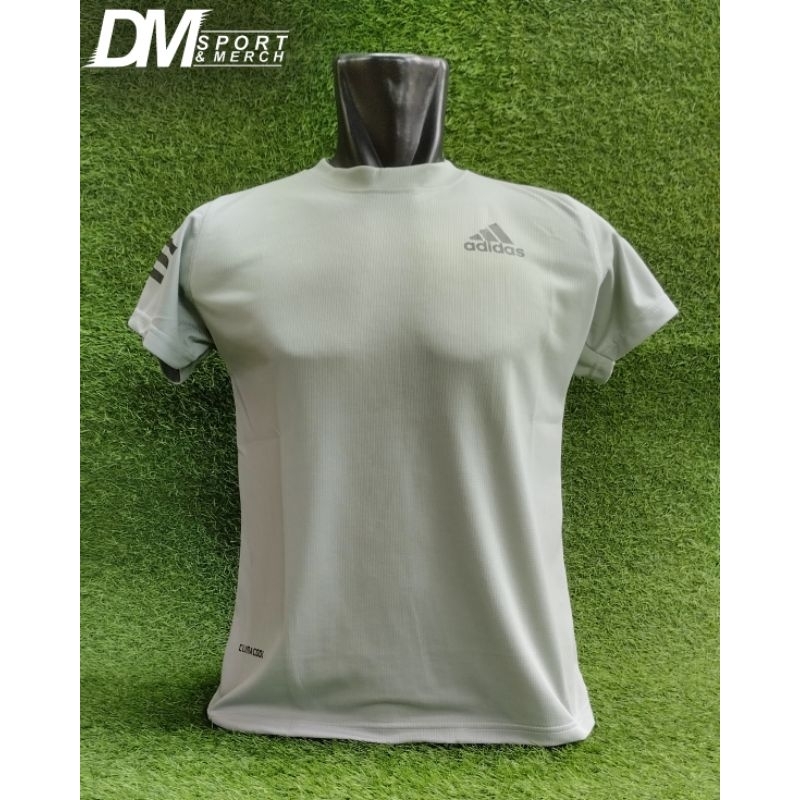 Kaos Adidas wanita