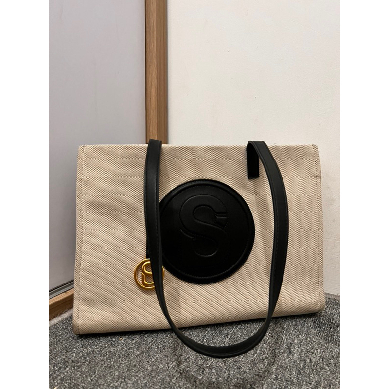 Buttonscarves tote bag aaliya black