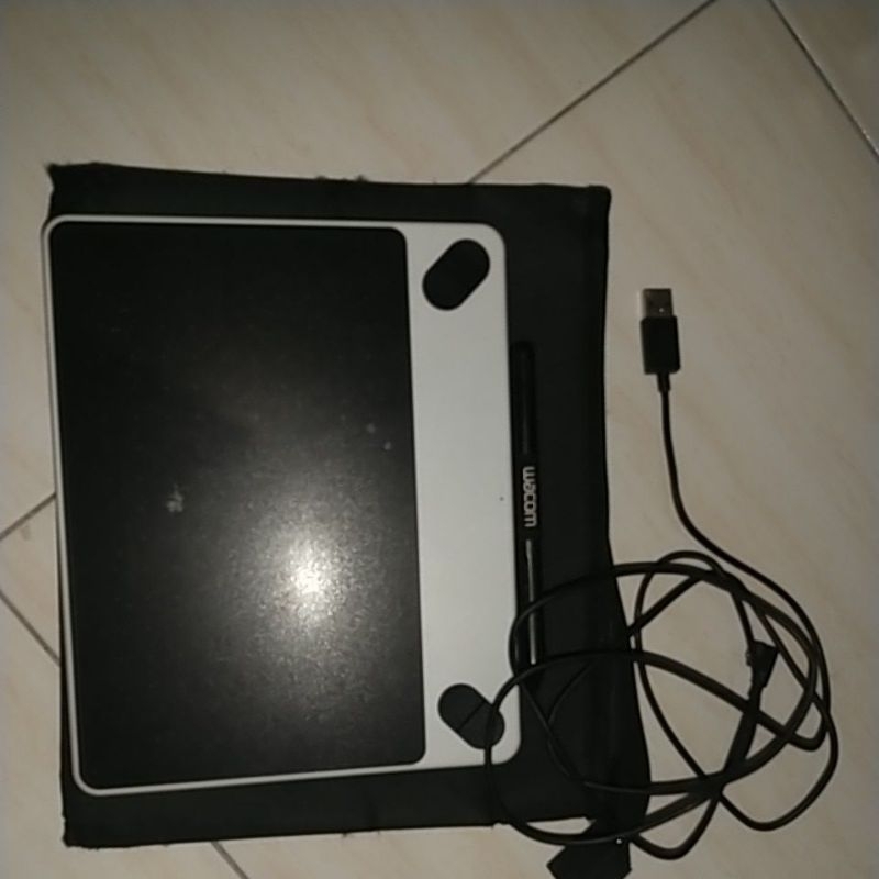 WACOM SECOND CTL-490. JUAL BUTUH UANG. BOLEH NEGO