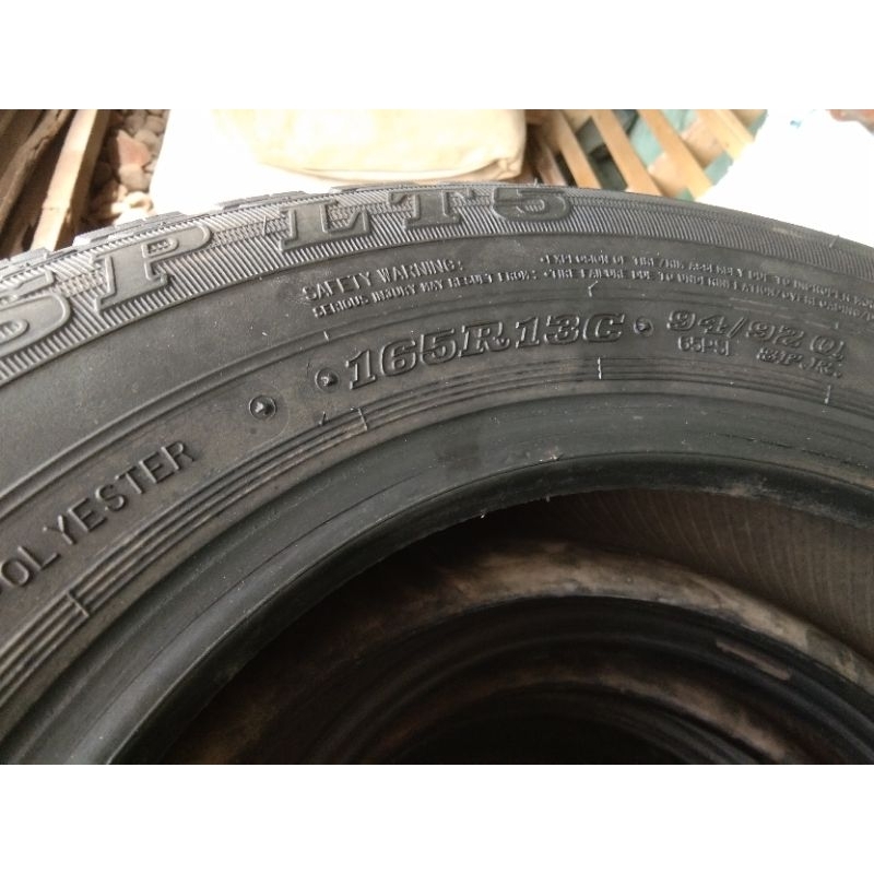 ban second muatan Dunlop lt5 165R13 tublles termurah