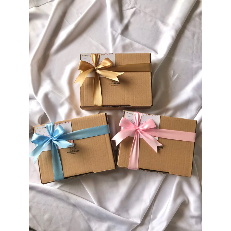 

Kotak Hampers - GORGIEBABY