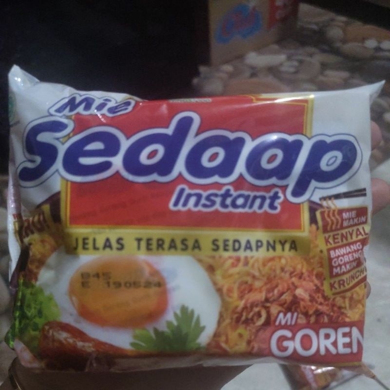 

Mie sedap goreng