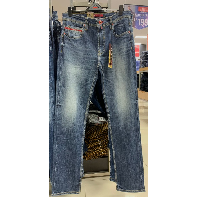 Gabrielle Celana Panjang Denim Pria Slimfit