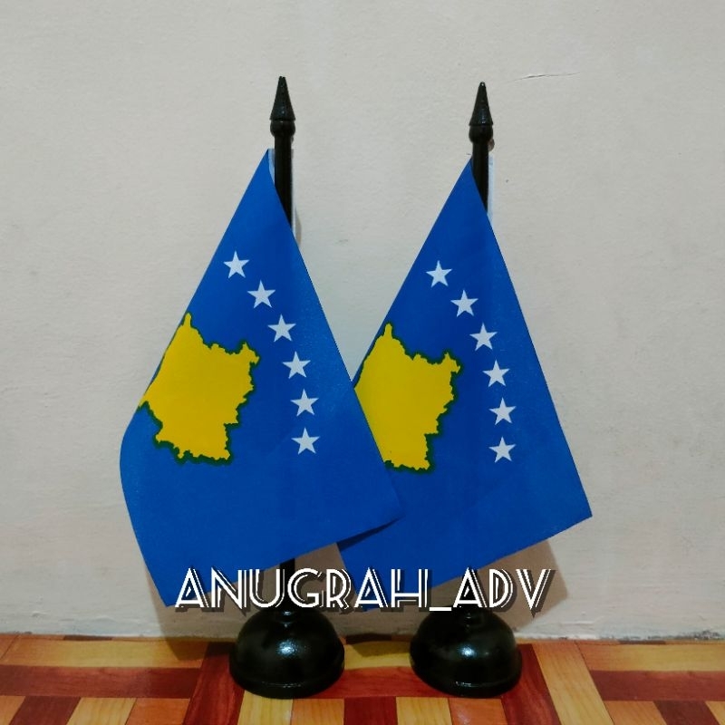 

tiang kayu bendera meja KOSOVO