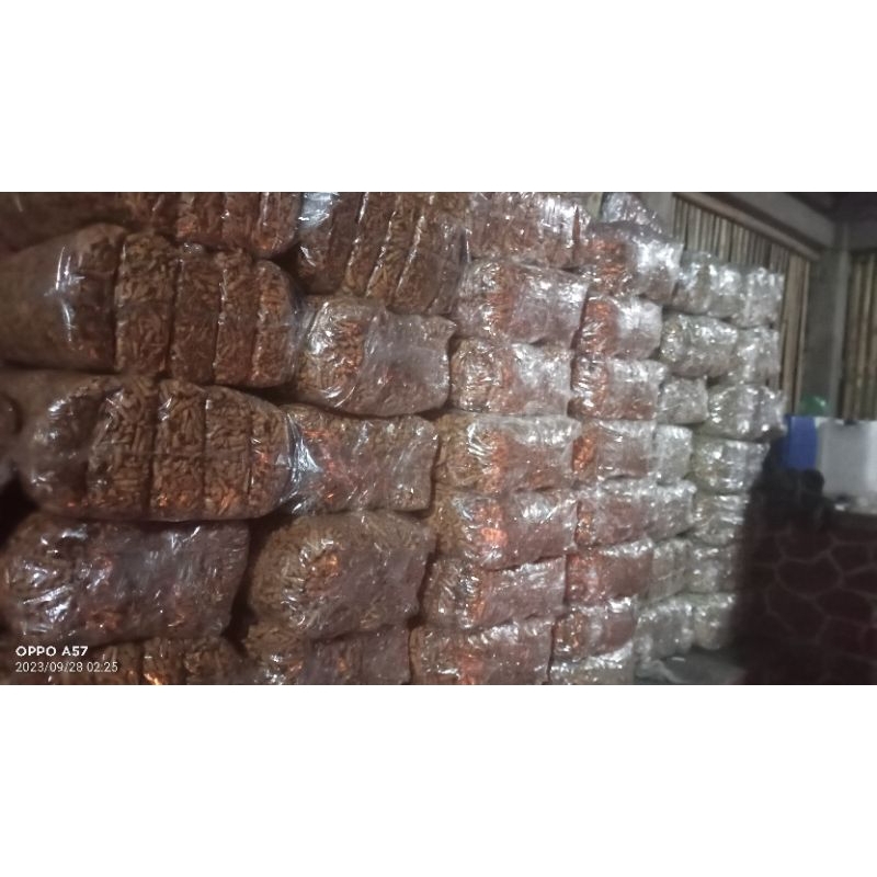 

basreng pedas daun jeruk/basreng ory/basreng 500g/basreng 1kg