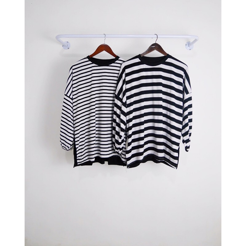 Kezia stripes-baju kaos garis garis hitam putih