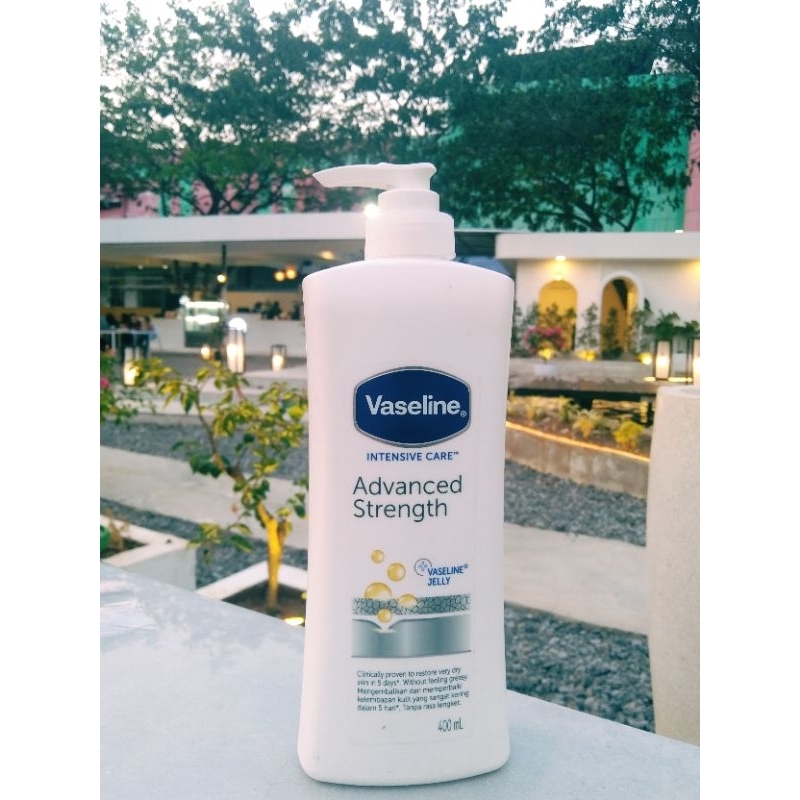 VASELINE LOTION ADVANCED STRENGTH 400ML