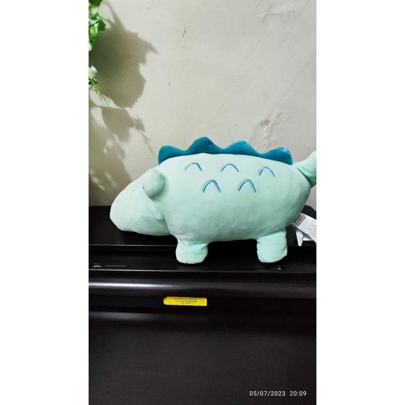 Preloved pribadi VVGC Boneka paus pink miniso gemoy